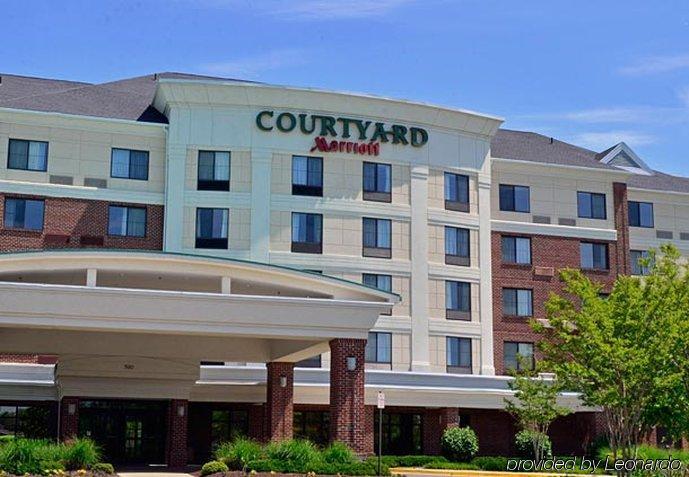 Courtyard By Marriott Winchester Medical Center Exterior photo